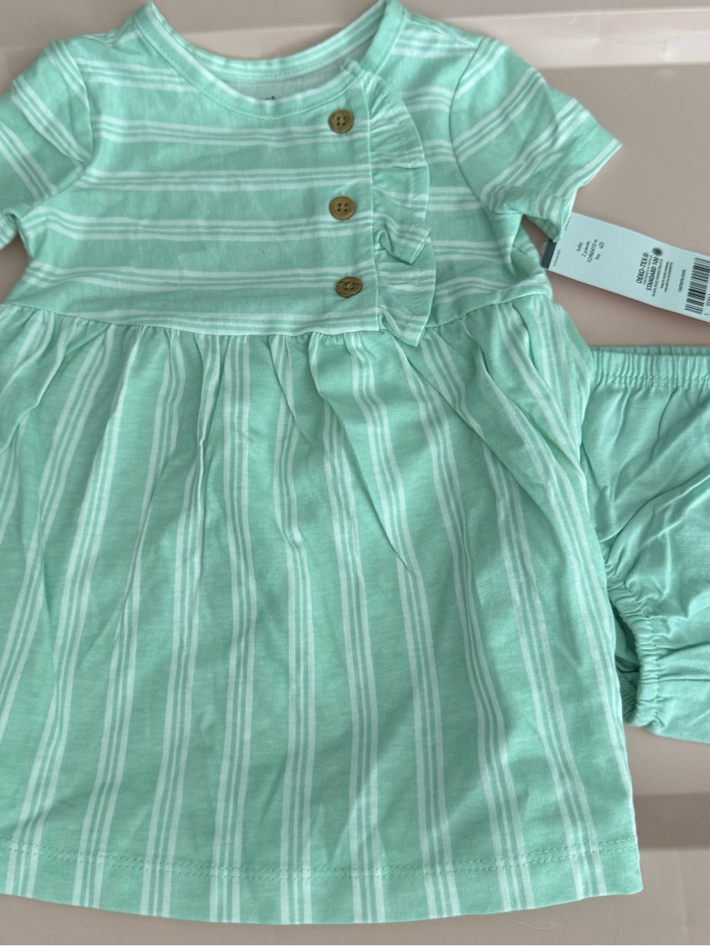 NWT, 9 month Carters dress with bloomers